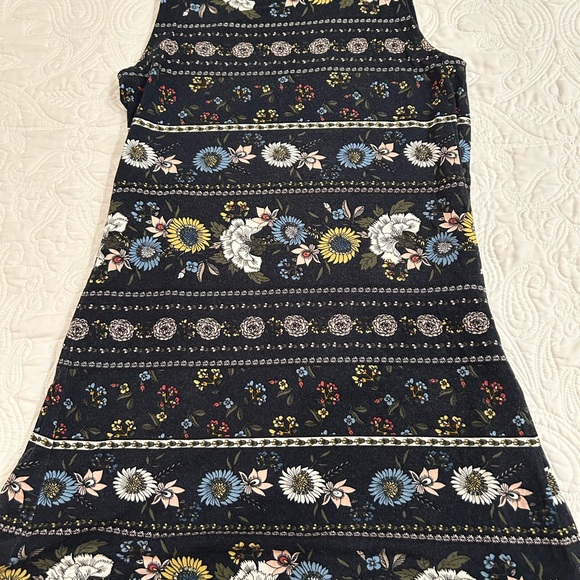 Loft petites. Size XSP. Navy. Excellent condition. - Picture 1 of 3